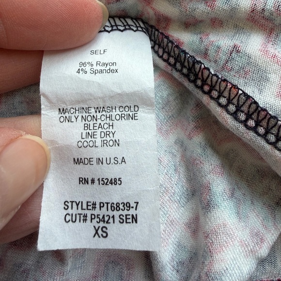 Papermoon Top - Picture 5 of 5